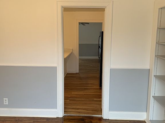5th image of 1240 Daniel St