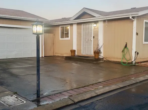 900 Old Stockton Rd Space 511, Oakdale, CA 95361