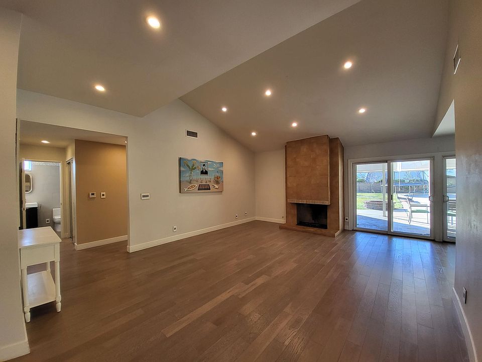 1st image of 13937 Breger Ave