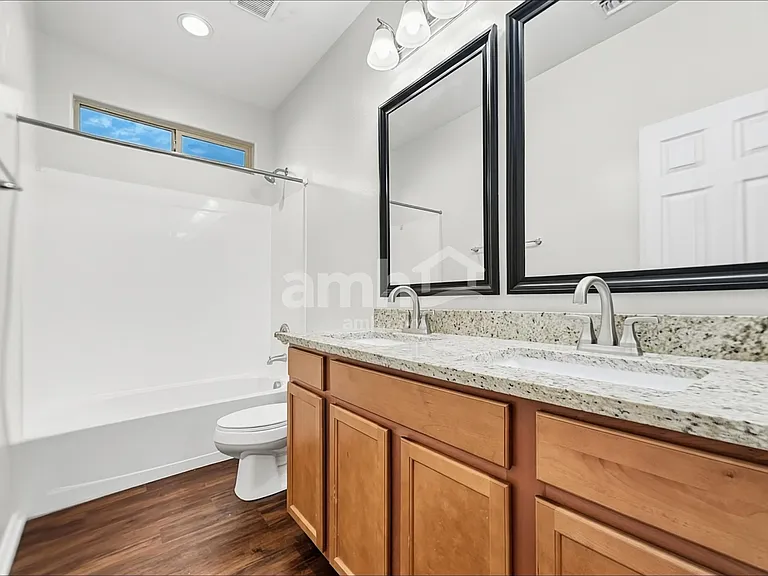 1688 E Primavera Way — Photo 13
