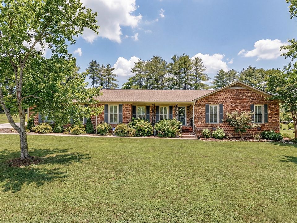 1st image of 1886 Wellsbrook Dr
