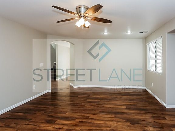 2nd image of 3953 Philomena St