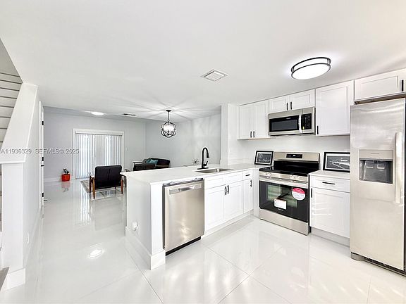2nd image of 2699 NE 15th St #0