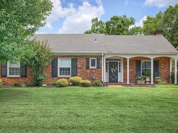 1911 Winston Dr, Owensboro, KY 42301