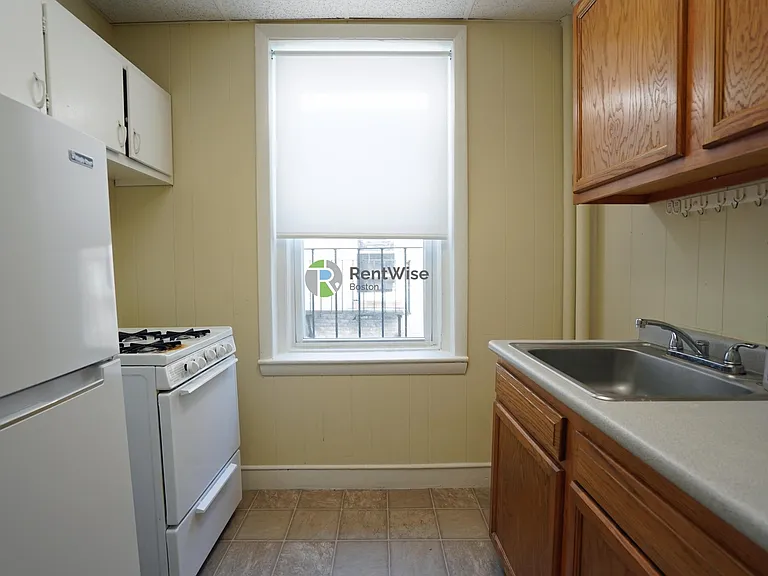 92 Gordon St #617 — Photo 6