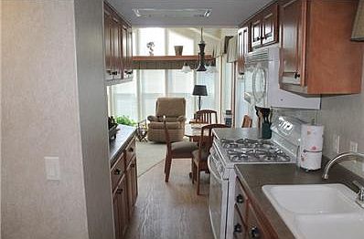 5th image of 164 Fossil Cove Ln