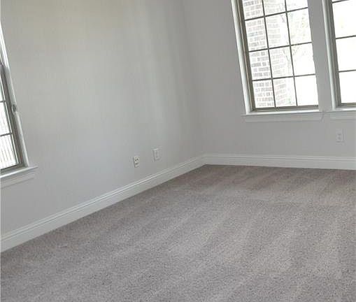 5th image of 7687 Cross Grained Dr