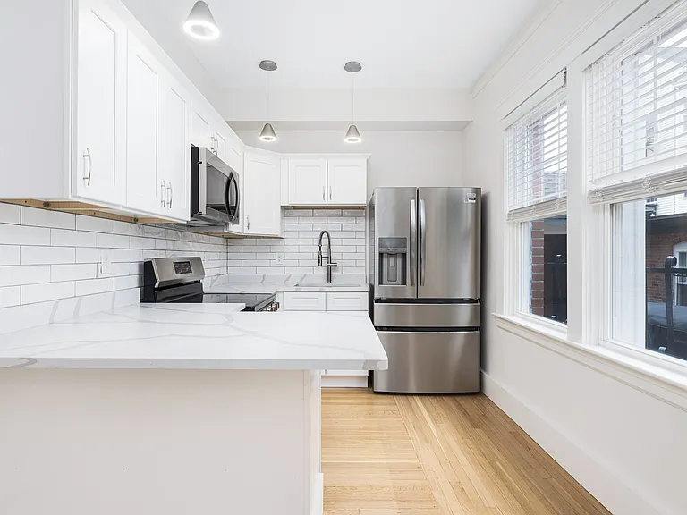 54 Sutton St #1 — Photo 9