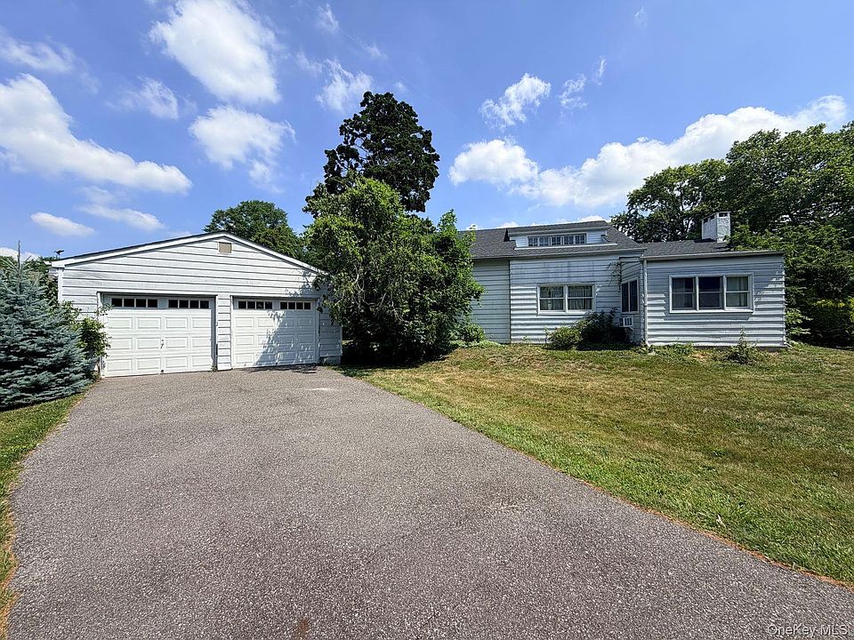 1st image of 126 Eaton Lane