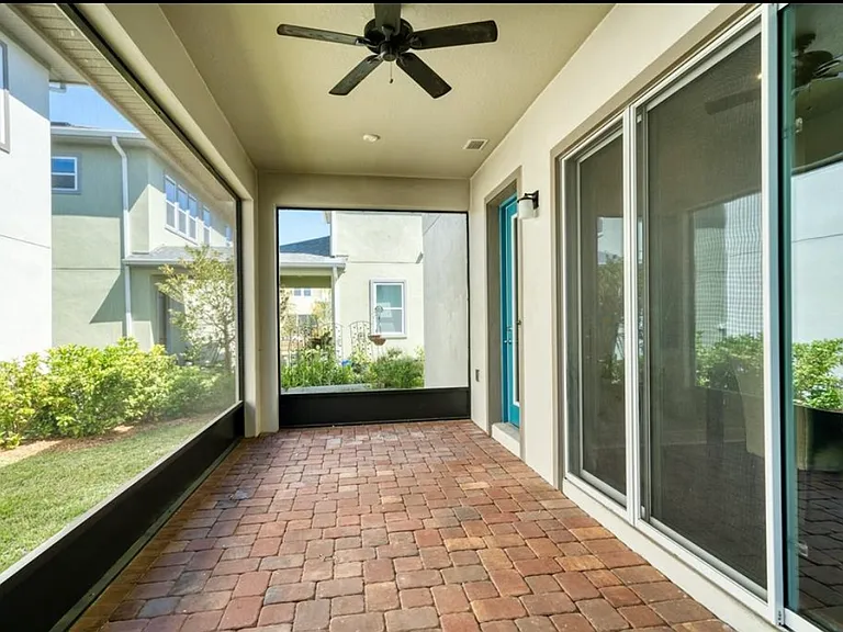 7070 Higgs Aly — Photo 33