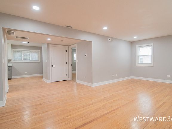 4th image of 6141 N Hermitage Ave #1A