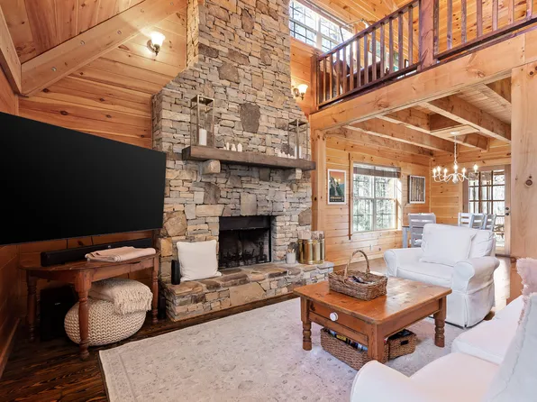 611 Cove Rd #5, Mentone, AL 35984
