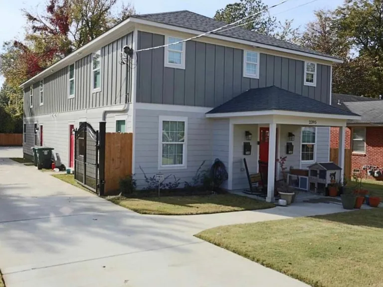 2395 Avery Ave — Photo 4