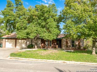 13614 Oak Mdws, Universal City, TX 78148