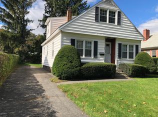 35 Albro St, Pittsfield, MA 01201