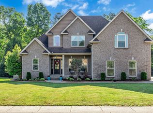 1002 Loblolly Dr, Murfreesboro, TN 37128