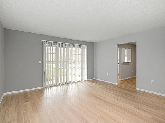 3rd image of 5201 Atlantic Blvd Unit 163