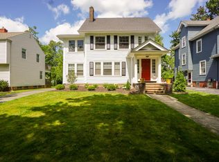 3221 E Fairfax Rd #2, Cleveland, OH 44118