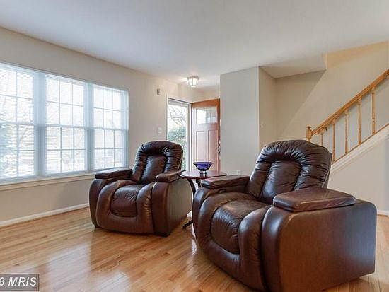 5th image of 5764 Heritage Hill Dr