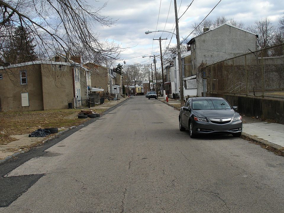 2nd image of 4977 Sheldon St #A