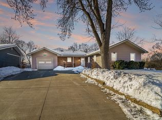 902 Saint Croix St N, Hudson, WI 54016