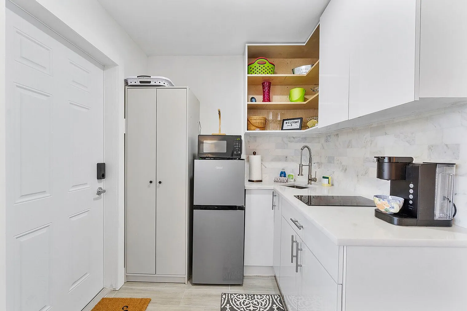 Studio, 1.0 bath, $2,205 — Photo 4