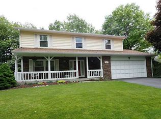 427 Sunblest Blvd S, Fishers, IN 46038