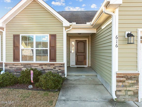 5th image of 616 Arbor Drive