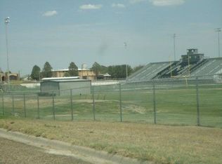 810 W 6th St, Muleshoe, TX 79347