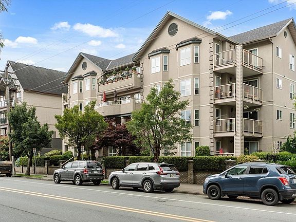 2nd image of 46693 Yale Rd #213