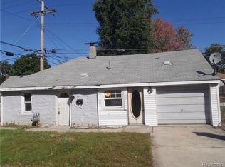 1696 Richmond Ave, Lincoln Park, MI