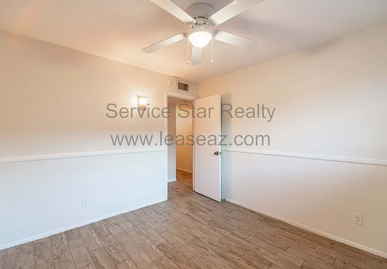 923 E Wesleyan Dr — Photo 19