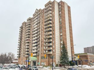 200 Lafontaine Ave #901, Ottawa, ON K1L 8K8