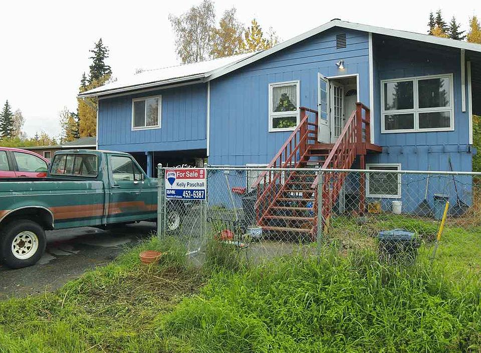 1st image of 5221 Fairchild Ave