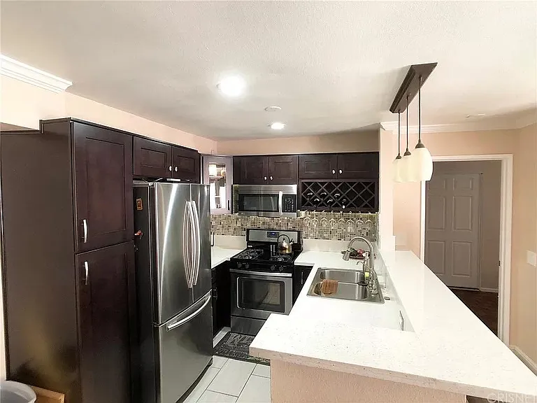 18756 Mandan St #1501 — Photo 5