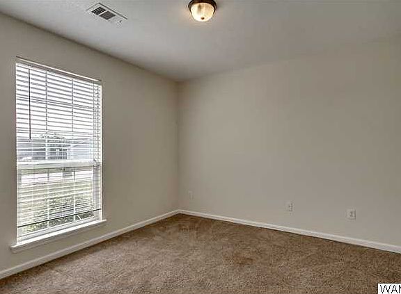 4th image of 612 Cades Way