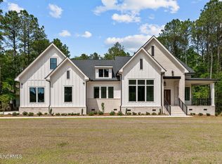 454 Mill Creek Dr, Arapahoe, NC 28510