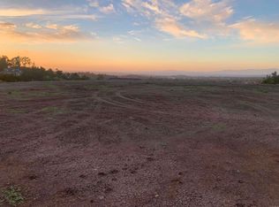 2526 Longmont Rd, Vista, CA 92084