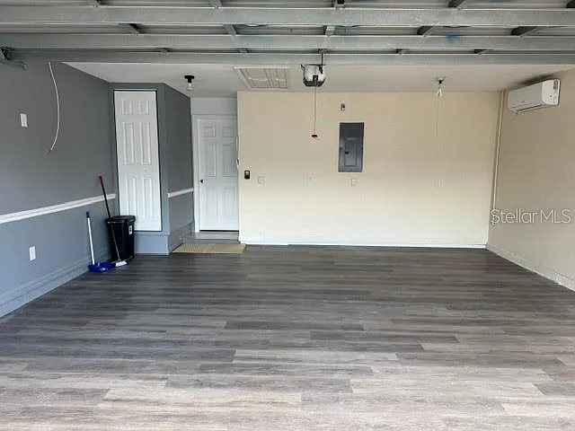 205 Dogfish Ln — Photo 3