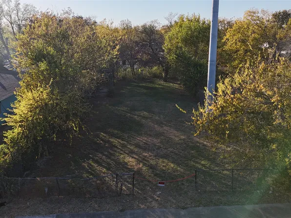 4009 Hammerly Dr, Dallas, TX 75212