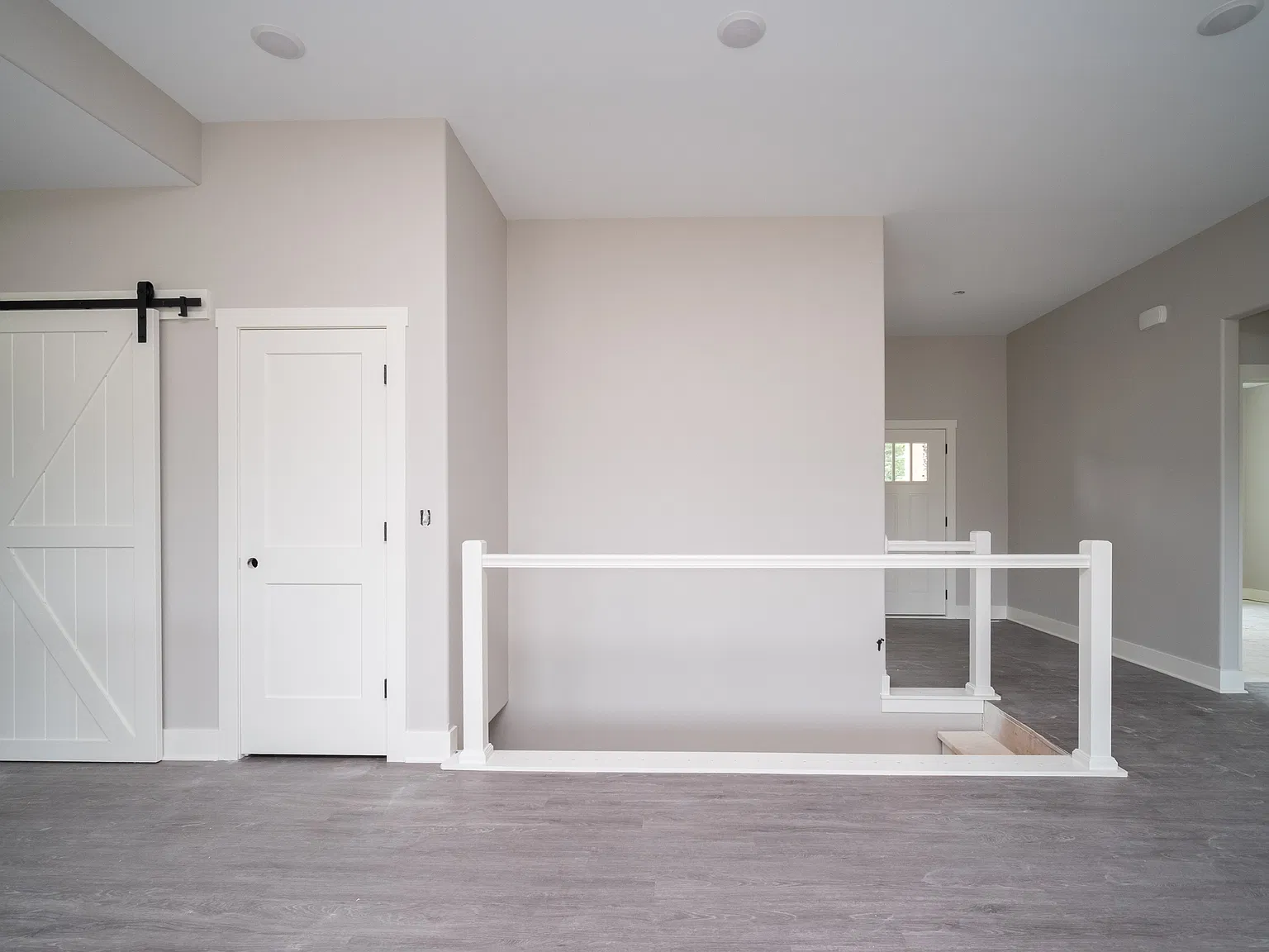 3 bed, 1916 sqft, $2,695 — Photo 4