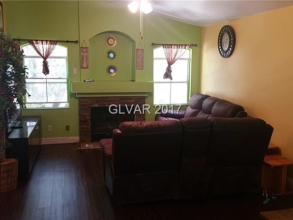 3rd image of 5415 W Harmon Ave Unit 2042