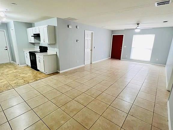 5th image of 102 W Cedarwood Cir