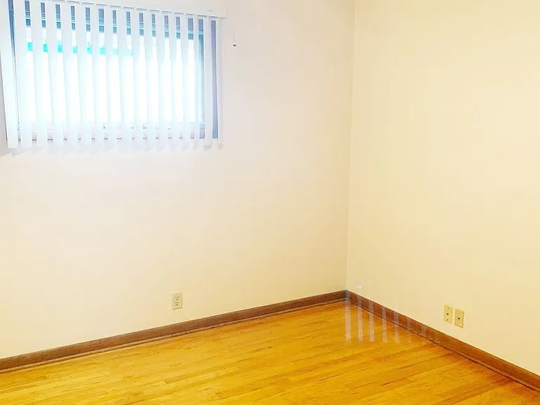 Keystone Court Apartments - Benson — Photo 10