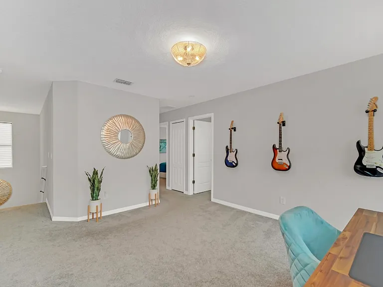 325 Partridge Pea Ln — Photo 23