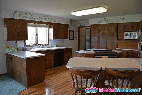 2nd image of 11585 Highway 5