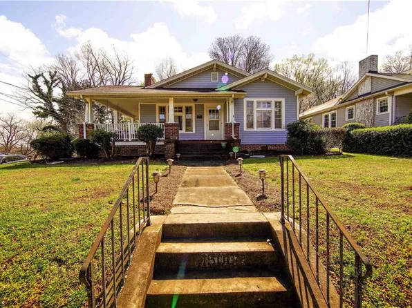 1500 W Academy St, Winston Salem, NC 27103