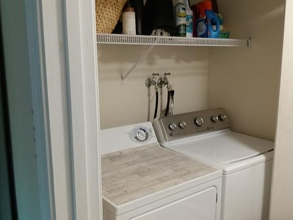 3rd image of 91 Sanwood Dr #91
