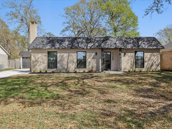 1150 Ivy Ln, Beaumont, TX 77706