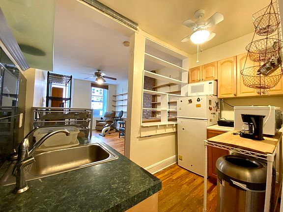 3rd image of 524 E 13th St #4E